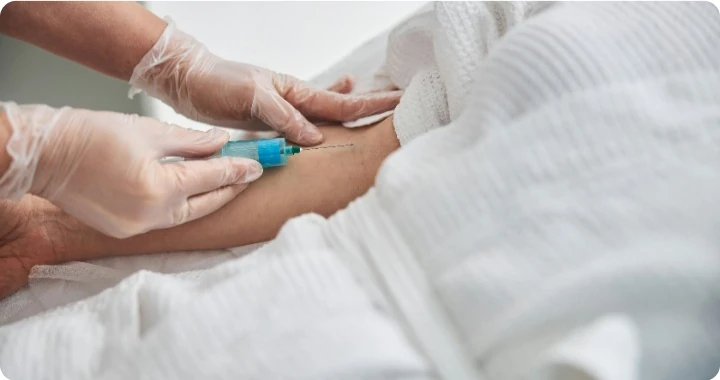IV hydration therapy for elderly care and illness recovery by Modia Health